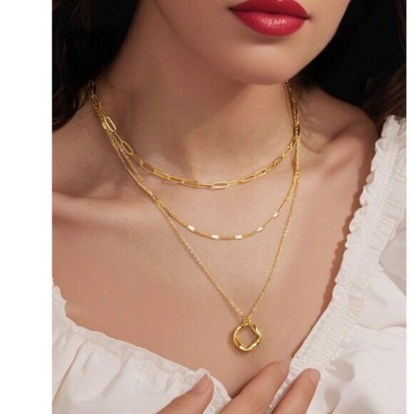 3-Layer 18K Gold Filled Necklace Set with Geometric Pendant - Picture 2 of 4